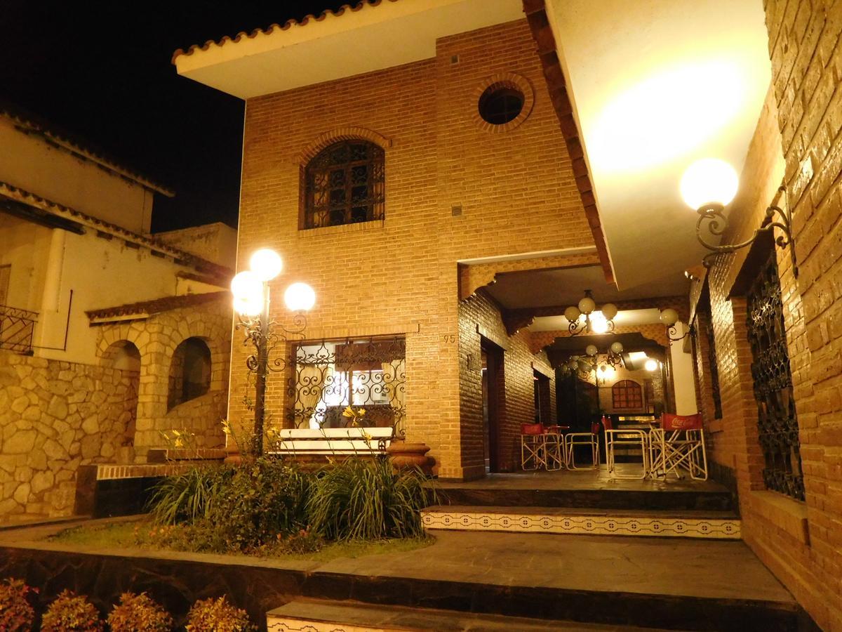 La Posada Alta Gracia Exterior foto